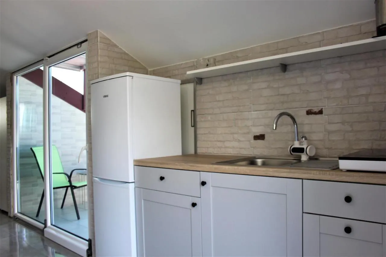 Apartments & Rooms Danica Starigrad Paklenica